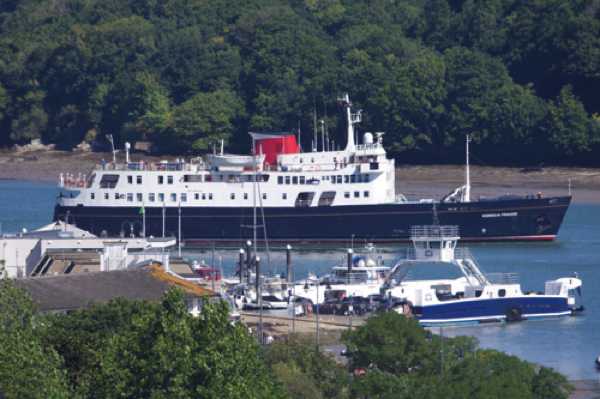 10 August 2022 - 11:17:22

-------------------------
Cruise ship Hebridean Princess in Dartmouth
